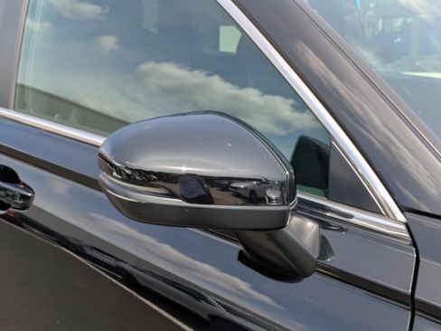 Certified 2024 Honda CR-V Sport image 17