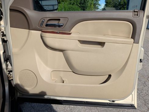 Used 2010 GMC Yukon SLT w/ Texas Edition RWD image 26