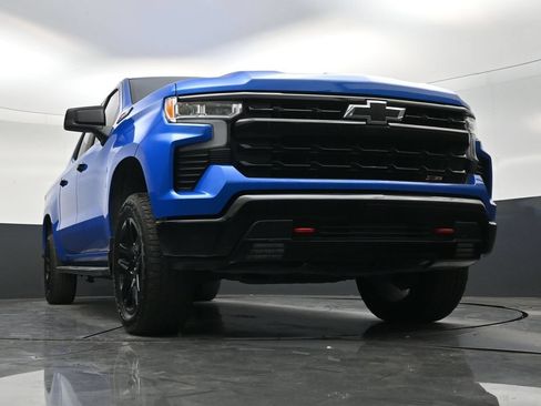 Used 2025 Chevrolet Silverado 1500 LT Trail Boss w/ Convenience Package II AWD/4WD image 26