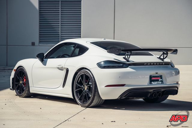 Used 2018 Porsche 718 Cayman GTS RWD image 9