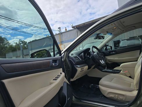 Used 2017 Subaru Outback 3.6R Limited AWD/4WD image 20