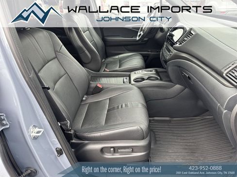 Used 2023 Honda Passport TrailSport image 39