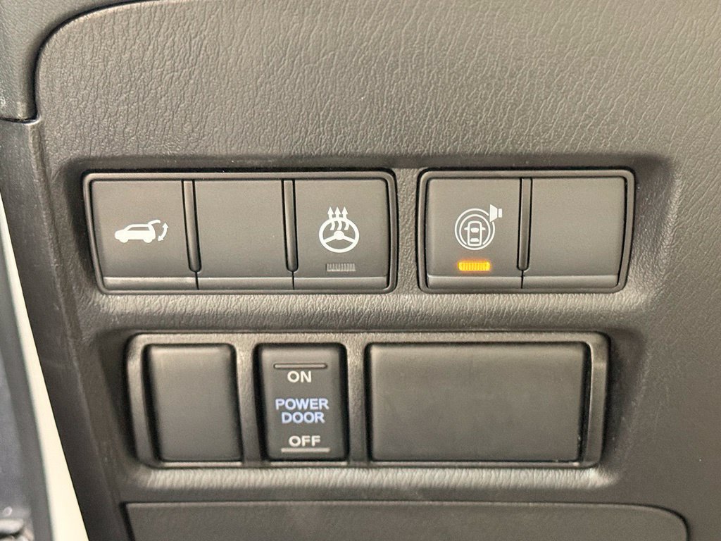 Used 2023 Nissan Armada SL RWD image 25