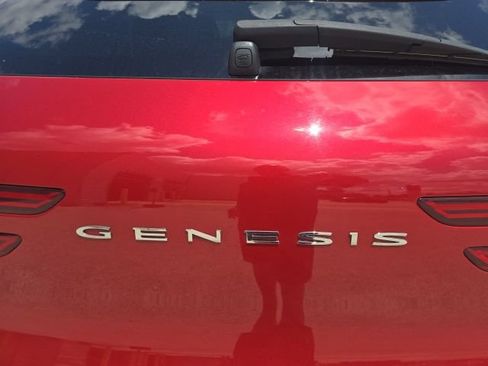Used 2025 Genesis GV70 2.5T AWD/4WD image 5