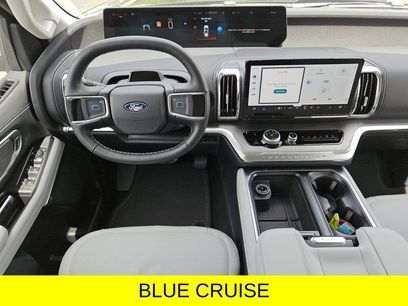 New 2026 Ford Expedition Platinum w/ Driver's Package