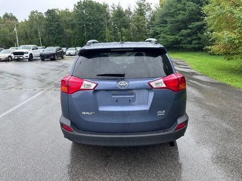 Used 2014 Toyota RAV4 XLE AWD/4WD image 4