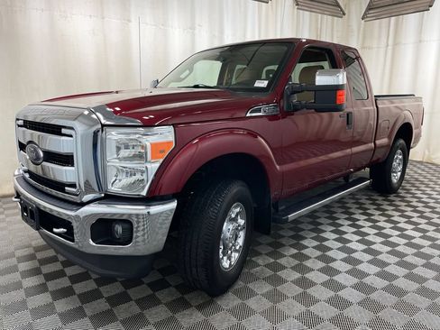 Used 2014 Ford F250 XLT w/ XLT Premium Package AWD/4WD image 11