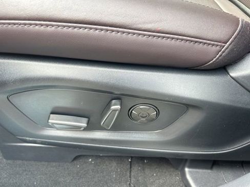 New 2026 Ford Explorer Platinum w/ LUX Leather Package image 21