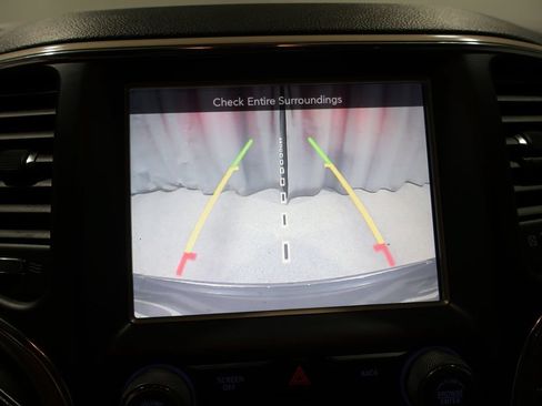 Used 2014 Jeep Grand Cherokee Limited w/ Trailer Tow Group IV AWD/4WD image 27