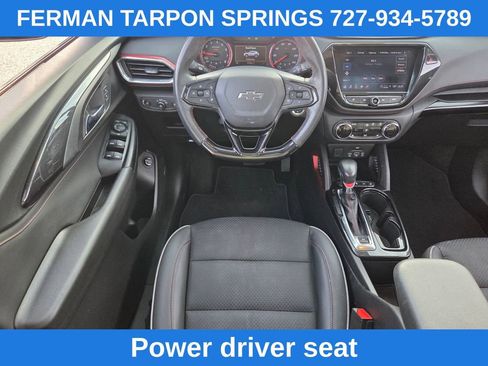 Certified 2022 Chevrolet TrailBlazer RS w/ Sun and Liftgate Package image 17