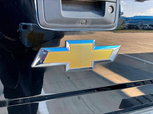 Used 2018 Chevrolet Silverado 1500 LT w/ Texas Edition image 31