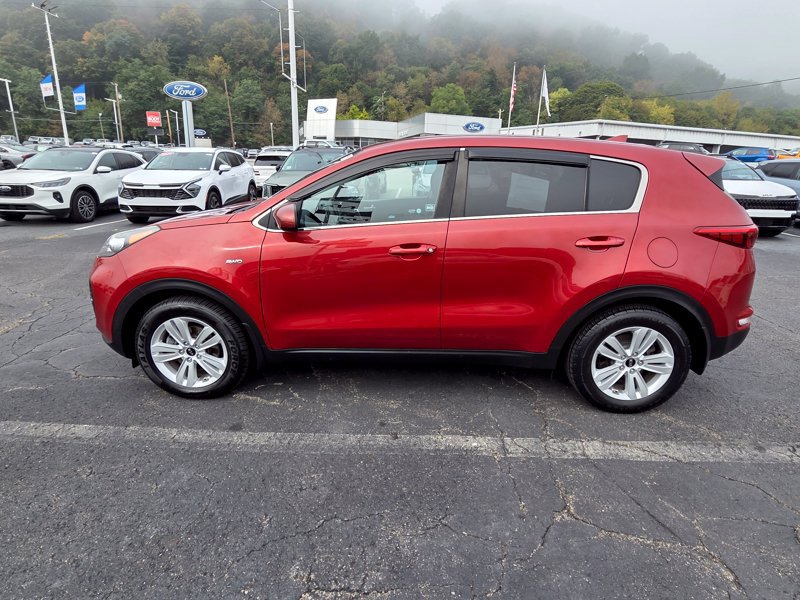 Used 2018 Kia Sportage LX AWD/4WD image 4