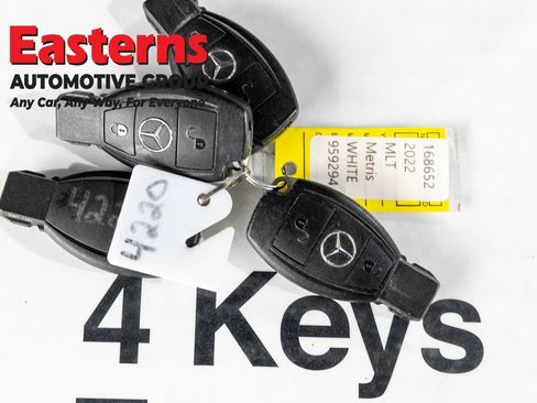 Used 2022 Mercedes-Benz Metris image 21