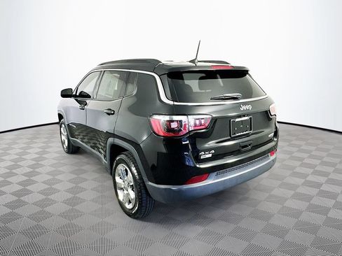 Used 2018 Jeep Compass Latitude w/ Popular Equipment Group AWD/4WD image 7