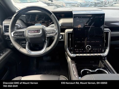 New 2026 GMC Yukon XL Elevation w/ Elevation Premium Package AWD/4WD image 17