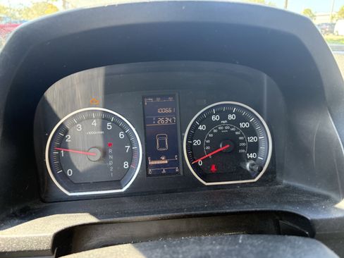 Used 2011 Honda CR-V SE image 11