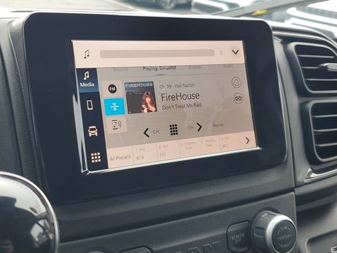 Used 2025 RAM ProMaster 2500 w/ Convenience Group image 13