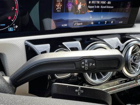 Used 2025 Mercedes-Benz CLA 250 image 26