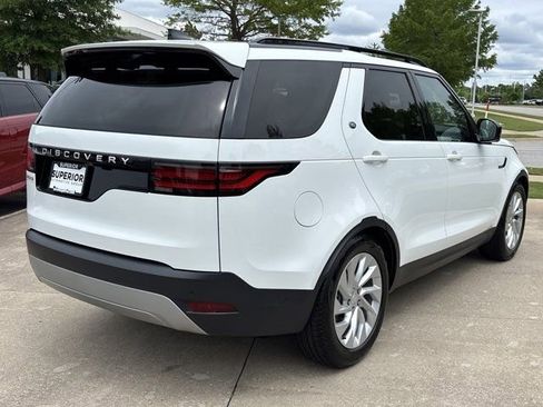 Used 2024 Land Rover Discovery S AWD/4WD image 6
