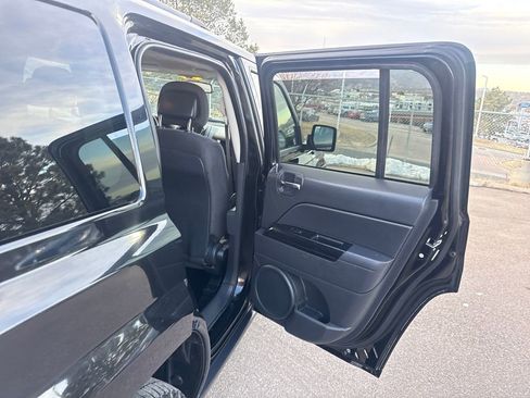 Used 2015 Jeep Patriot Sport w/ Power Value Group image 21