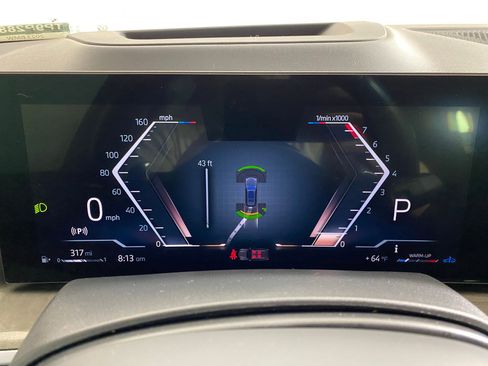 Certified 2023 BMW X7 xDrive40i w/ Executive Package image 20