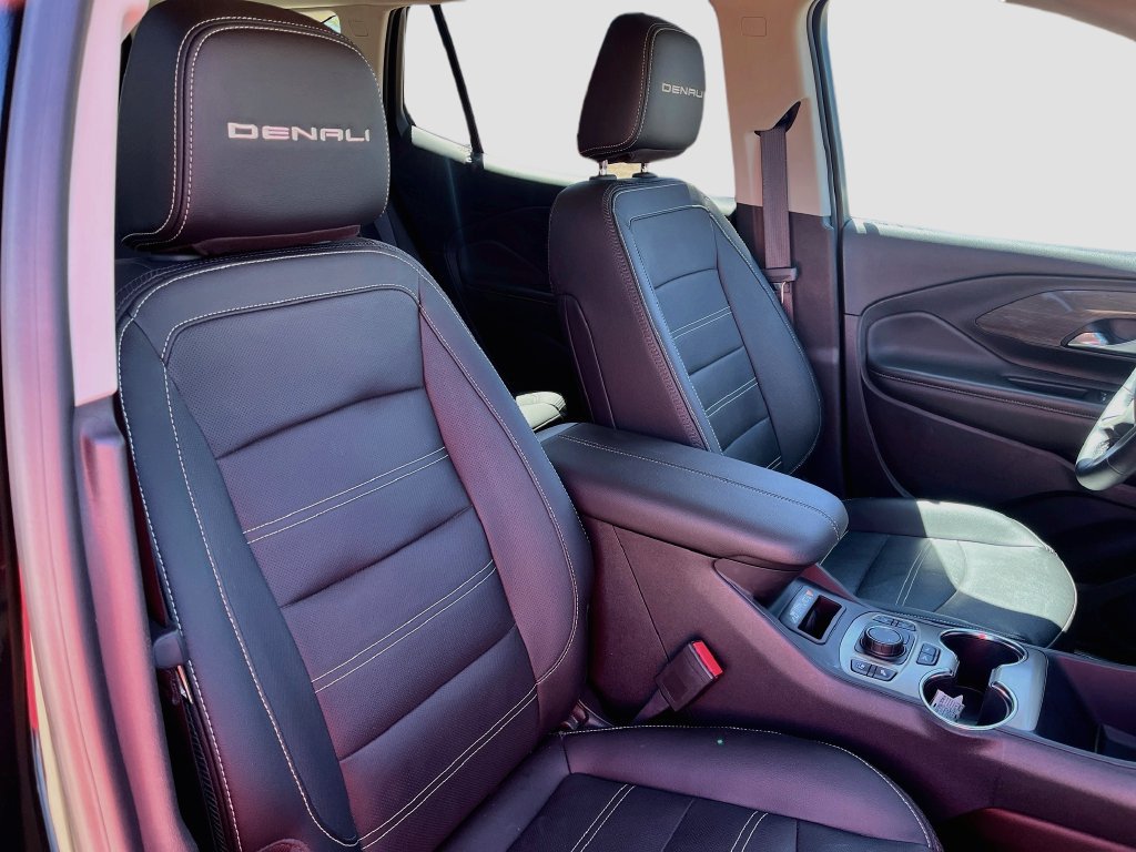 Used 2024 GMC Terrain Denali w/ Black Diamond Edition AWD/4WD image 29