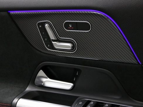 Certified 2025 Mercedes-Benz GLA 35 AMG 4MATIC image 25