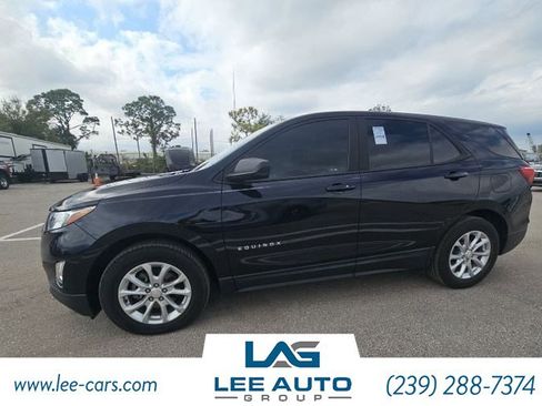 Used 2021 Chevrolet Equinox LS image 1