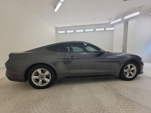 Used 2019 Ford Mustang Coupe image 6