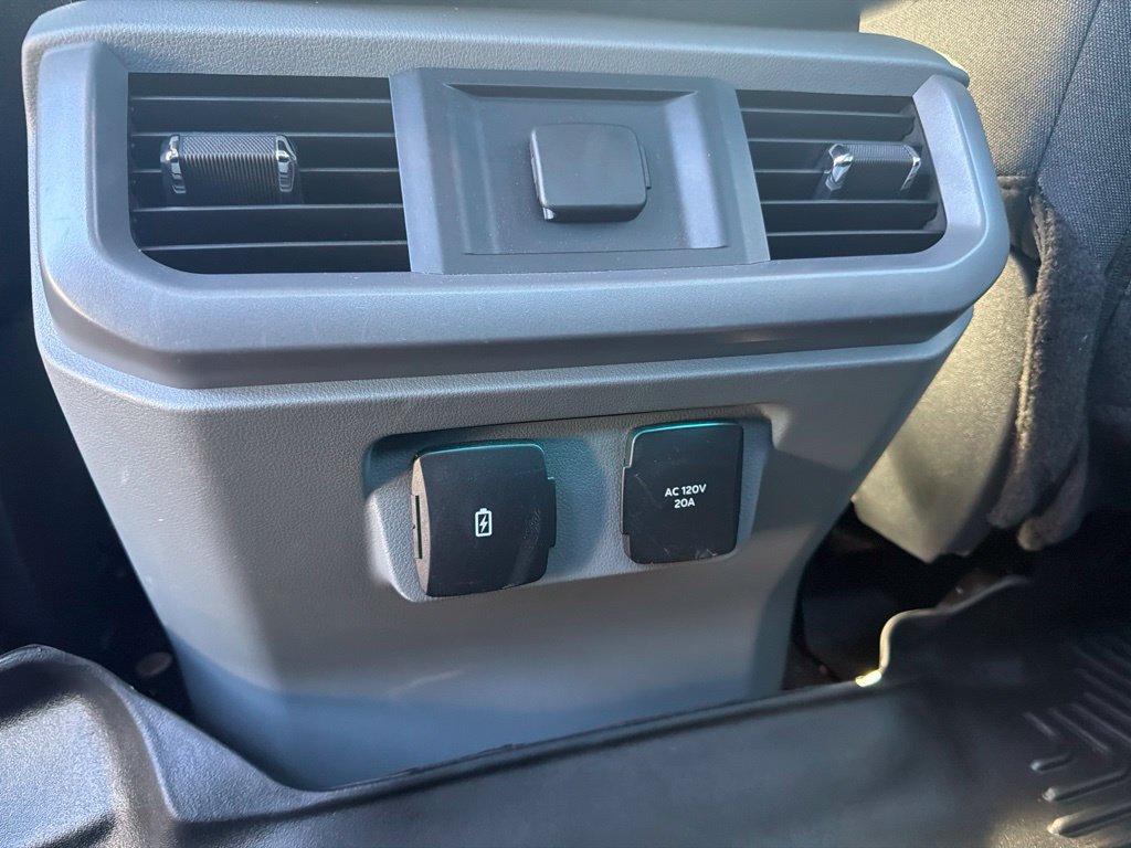 Used 2024 Ford F150 Lightning Flash AWD/4WD image 12
