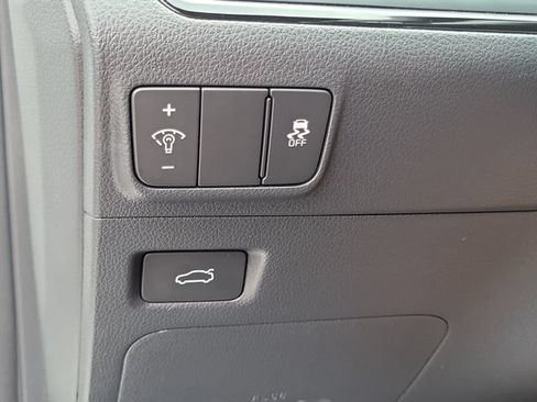 Used 2025 Kia K5 GT w/ GT1 Package FWD image 16