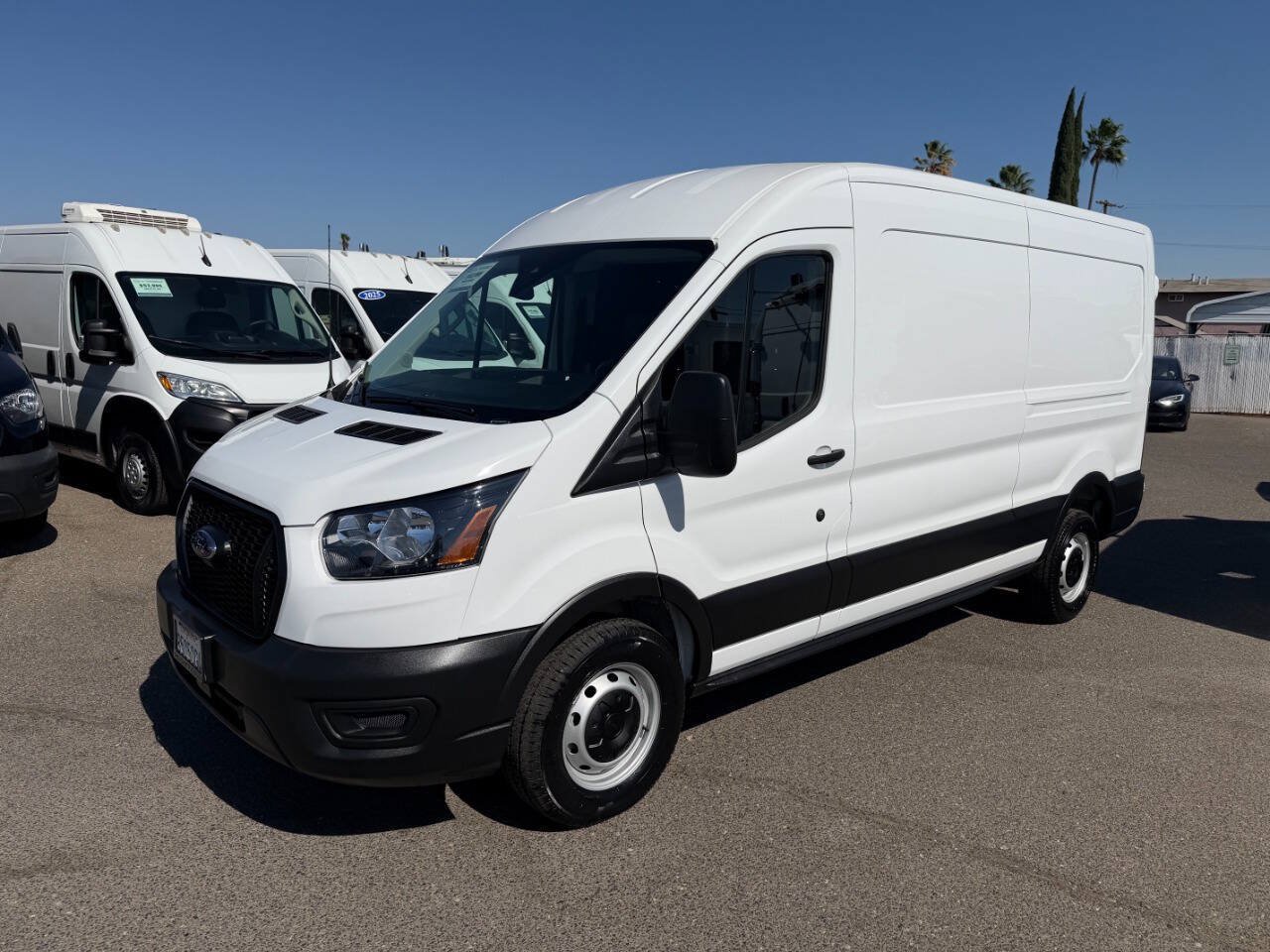 Used 2025 Ford Transit 250 148 Medium Roof w/ Load Area Protection Package RWD image 4