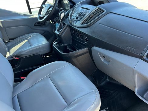 Certified 2018 Ford Transit 150 XL image 18