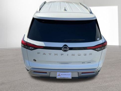 Certified 2024 Nissan Pathfinder SL image 31