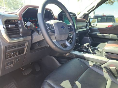 Used 2023 Ford F150 Lariat image 16