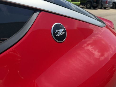 Used 2025 Nissan Z Performance w/ Floor Mat Package RWD image 22