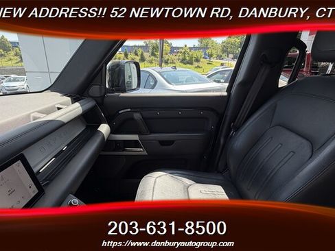 Used 2020 Land Rover Defender 110 HSE AWD/4WD image 17