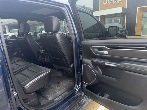 Used 2020 RAM 1500 Laramie w/ Sport Appearance Package AWD/4WD image 21