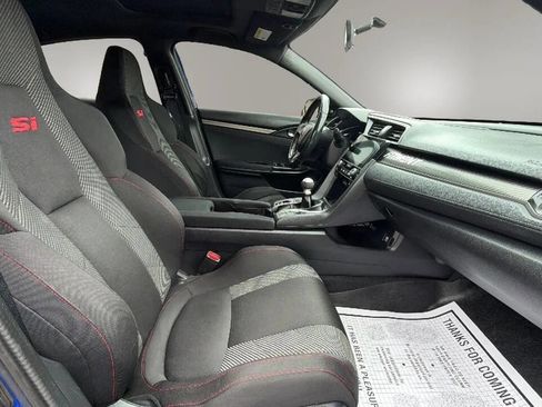 Used 2018 Honda Civic Si image 12