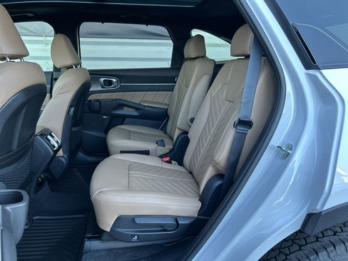New 2026 Kia Sorento SX Prestige w/ Olive Brown Leather Package image 12