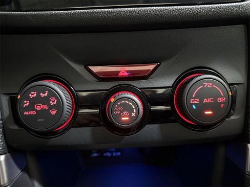 Used 2022 Subaru Forester Premium image 16