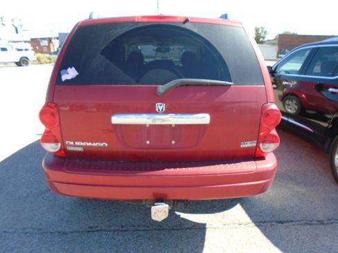 Used 2006 Dodge Durango Limited w/ Trailer Tow Group AWD/4WD image 3