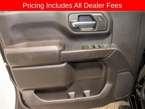 Used 2022 Chevrolet Silverado 1500 Custom AWD/4WD image 10