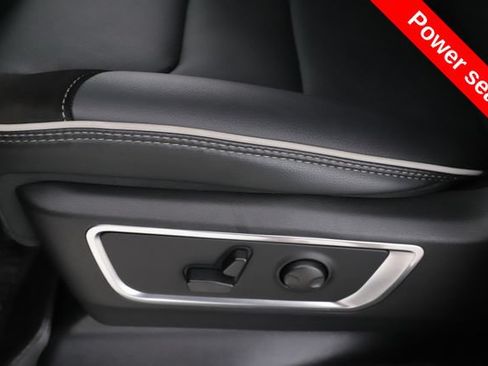 Used 2026 RAM 1500 Laramie w/ Sport Appearance Package AWD/4WD image 18