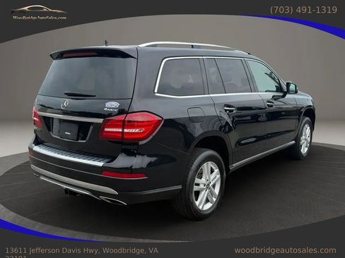 Used 2019 Mercedes-Benz GLS 450 4MATIC image 4