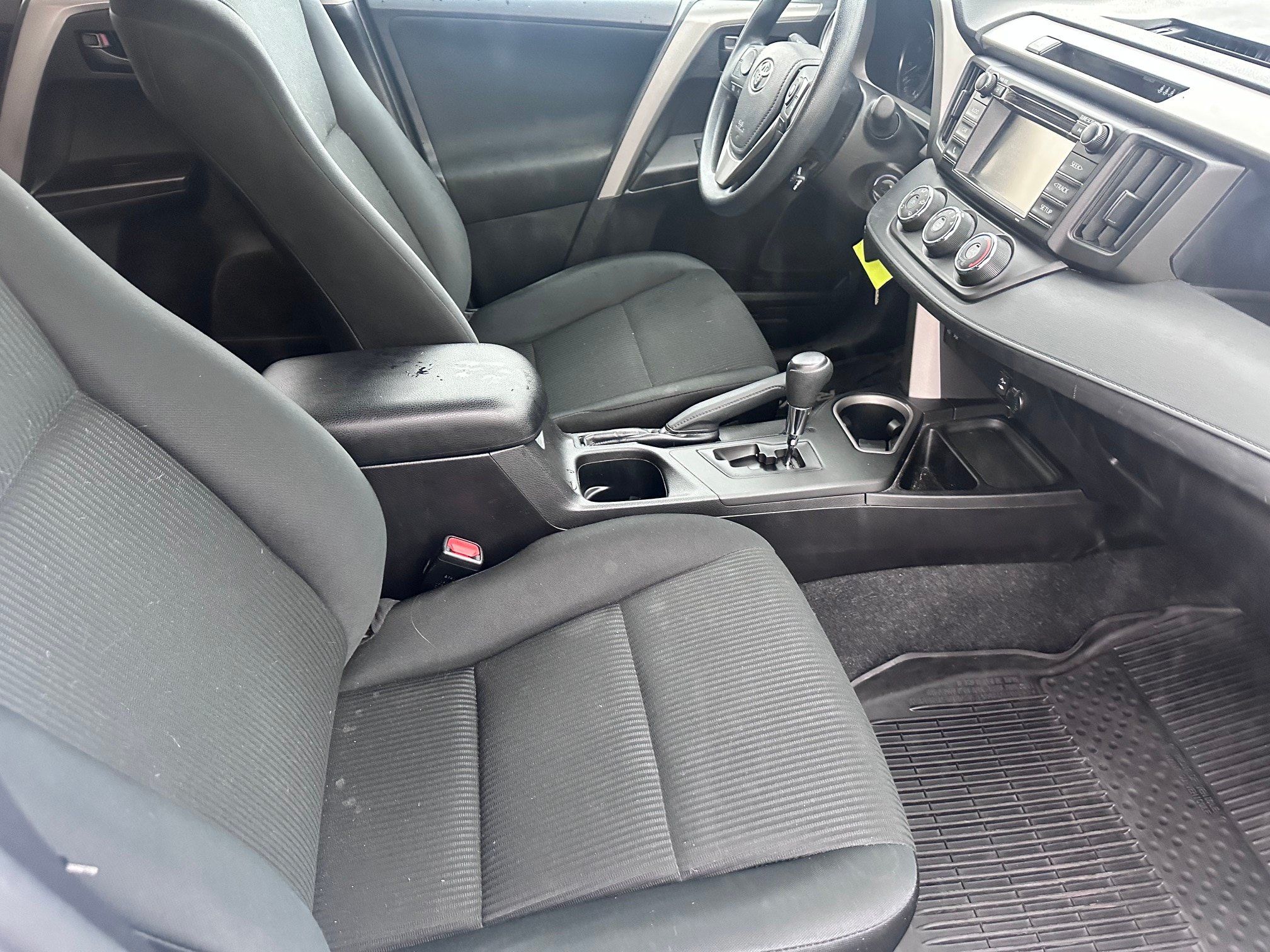 Used 2017 Toyota RAV4 LE w/ All Weather Liner Package AWD/4WD image 10