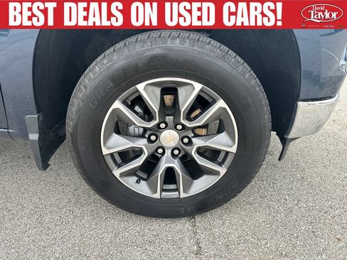 Used 2023 Chevrolet Silverado 1500 LT AWD/4WD image 29