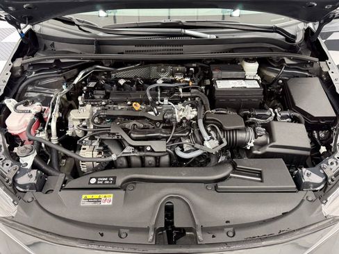 Used 2024 Toyota Corolla SE FWD image 8