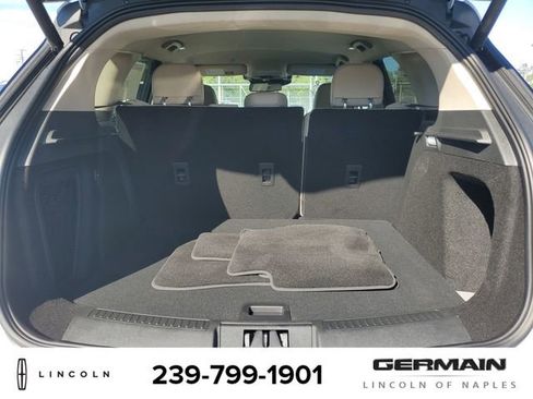 New 2026 Lincoln Corsair Premiere image 21