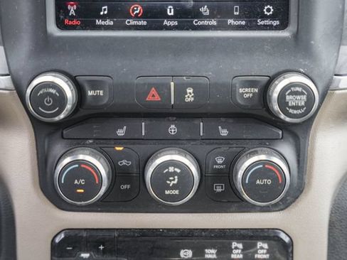 Used 2020 RAM 2500 Laramie AWD/4WD image 33
